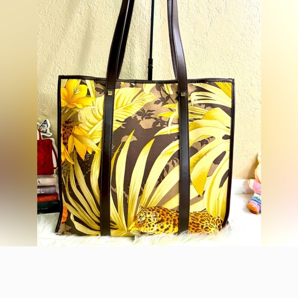 Salvatore Ferragamo Jungle Safari Tote With Dustbag EUC.